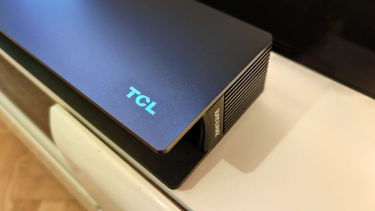 TCL RAY-DANZ - soundbar z Dolby Atmos na każdą kieszeń (test)