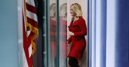 Sukienka rzeczniczki Trumpa wywołała burzę. Odkryli, skąd pochodzi