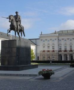 Polacy zabrali głos. Nowy sondaż w sprawie powstania pomnika Lecha Kaczyśkiego