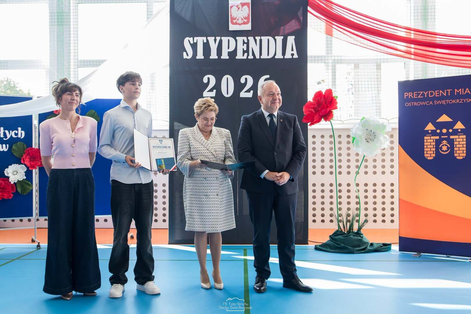 Młode talenty nagrodzone przez Prezydenta.