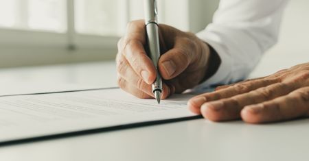 Co powinien zawierać protokół zdawczo-odbiorczy i kiedy należy go wypełnić?