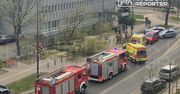 Drzewo spadło na przystanek autobusowy na Żoliborzu. Dwie starsze osoby ranne