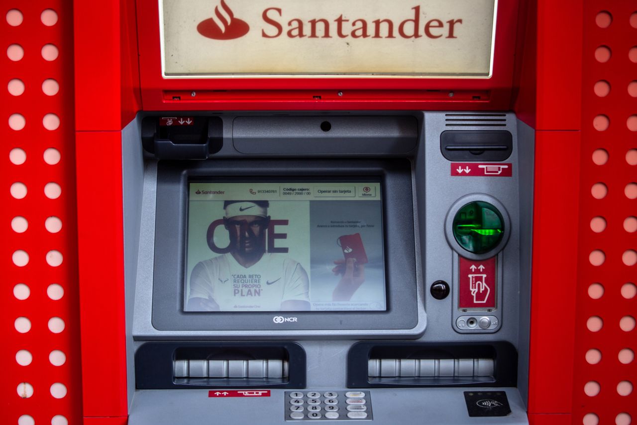 Klienci Santandera są kolejnym celem oszustów