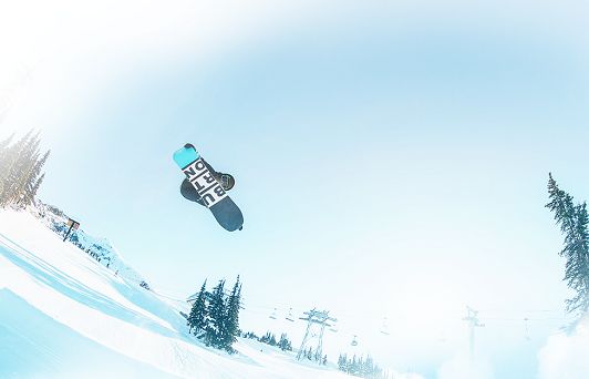 Dystrybutor marki Burton klientem Up&amp;More