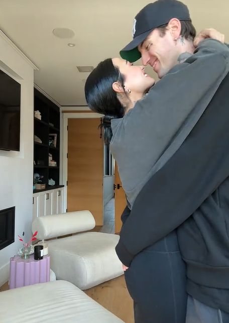 Demi Lovato eksponuje odchudzoną sylwetkę 