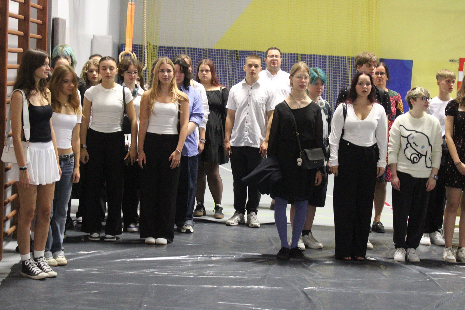 Rozpoczęcie roku szkolnego w III LO w Gnieźnie. W szkołach powiatowych naukę rozpocznie blisko 6 tys. uczniów