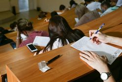 Powrót do szkoły? XV Ursynowskie Dyktando transmitowane online