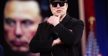 Ultimatum Muska. "Brak odpowiedzi traktowany jako rezygnacja"