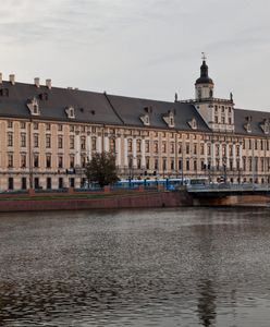 Kopalnia kryptowalut odkryta na uczelni. W piwnicy działały "koparki"