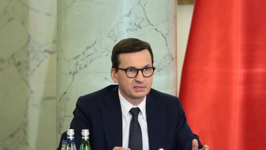 Spotkanie w sprawie usprawnienia systemu ochrony zdrowiaFot. Piotr Molecki/East News, Warszawa, 01.12.2021. Palac Prezydencki. Spotkanie w sprawie dzialan rzadu na rzecz poprawy sytuacji w ochronie zdrowia, w tym w zakresie funkcjonowania Funduszu Medycznego.
N/z: premier Mateusz MorawieckiPiotr Molecki