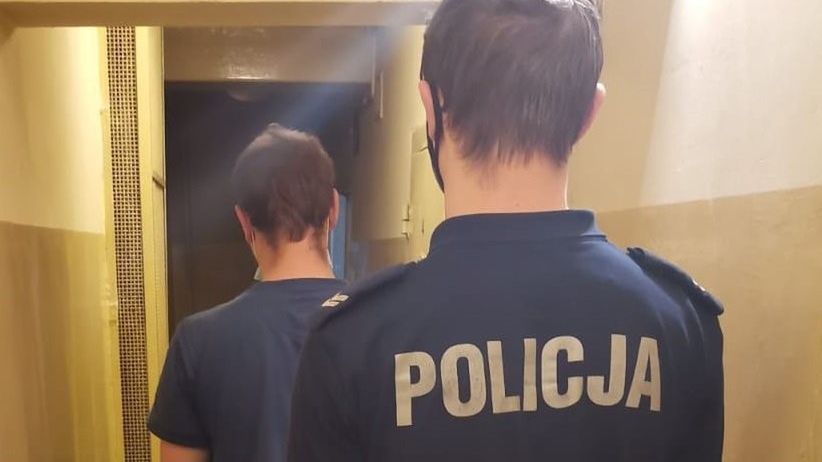 Śląskie. Policja ujęła 21-letniego mężczyznę, który z rozbitą butelką i nożyczkami napadł na mieszkańca Jastrzębia-Zdroju.