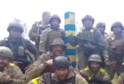 Symboliczny moment. Ukraińcy przywracają słupy na granicy z Rosją