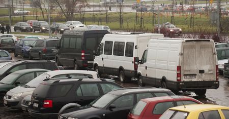 Nowe zasady dla przewoźników. Pasażerowie mikrobusów zapłacą za limit połowy zajętych miejsc