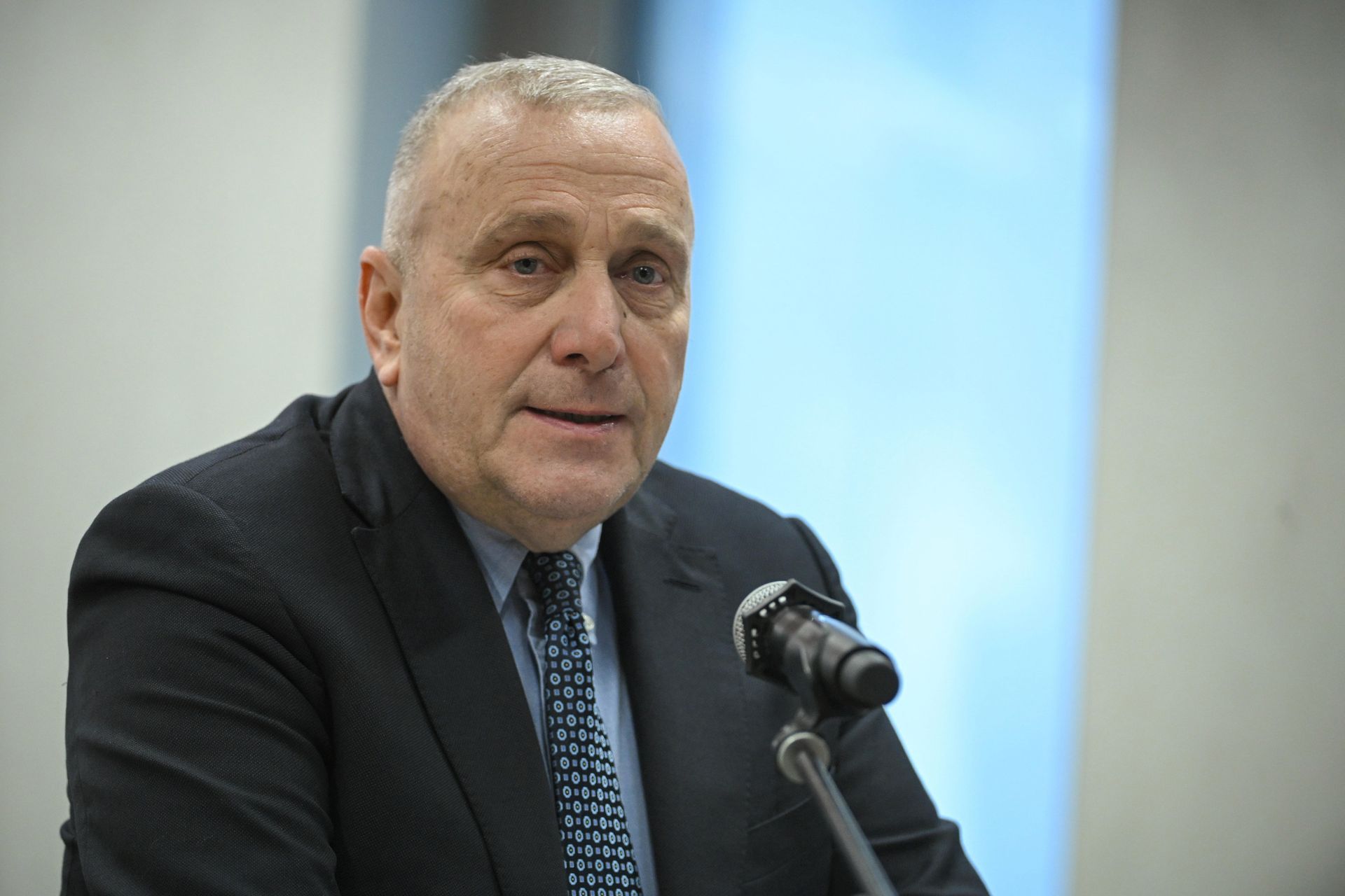 wiadomości,aktualności,WP Wiadomości Schetyna o decyzji premiera ws. PIP. 