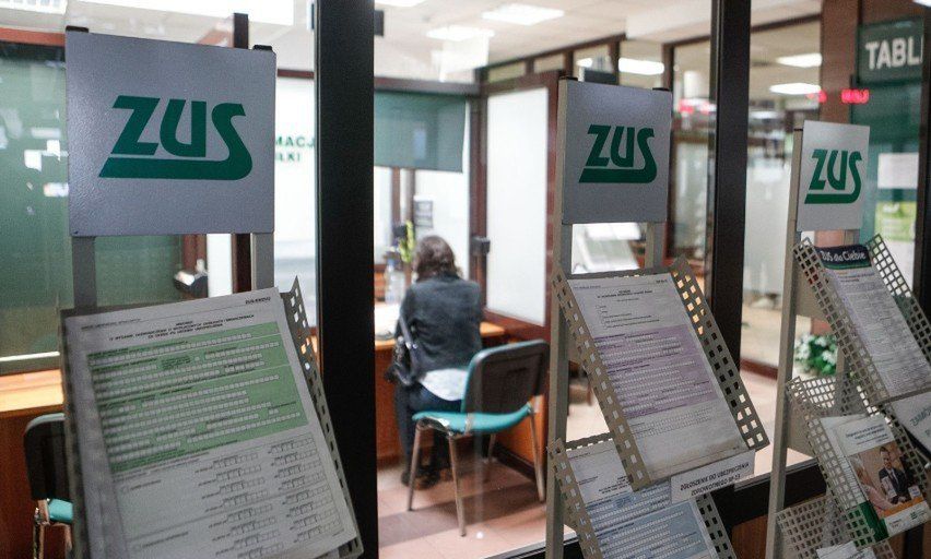 W sądowej walce z toruńskim oddziałem ZUS reprezentuje pana Adama adwokat Aleksandra Chołub. Ostatnio Sąd Okręgowy w Toruniu przyznał torunianinowi rację, ale ZUS się odwołał i sprawa trwa dalej.