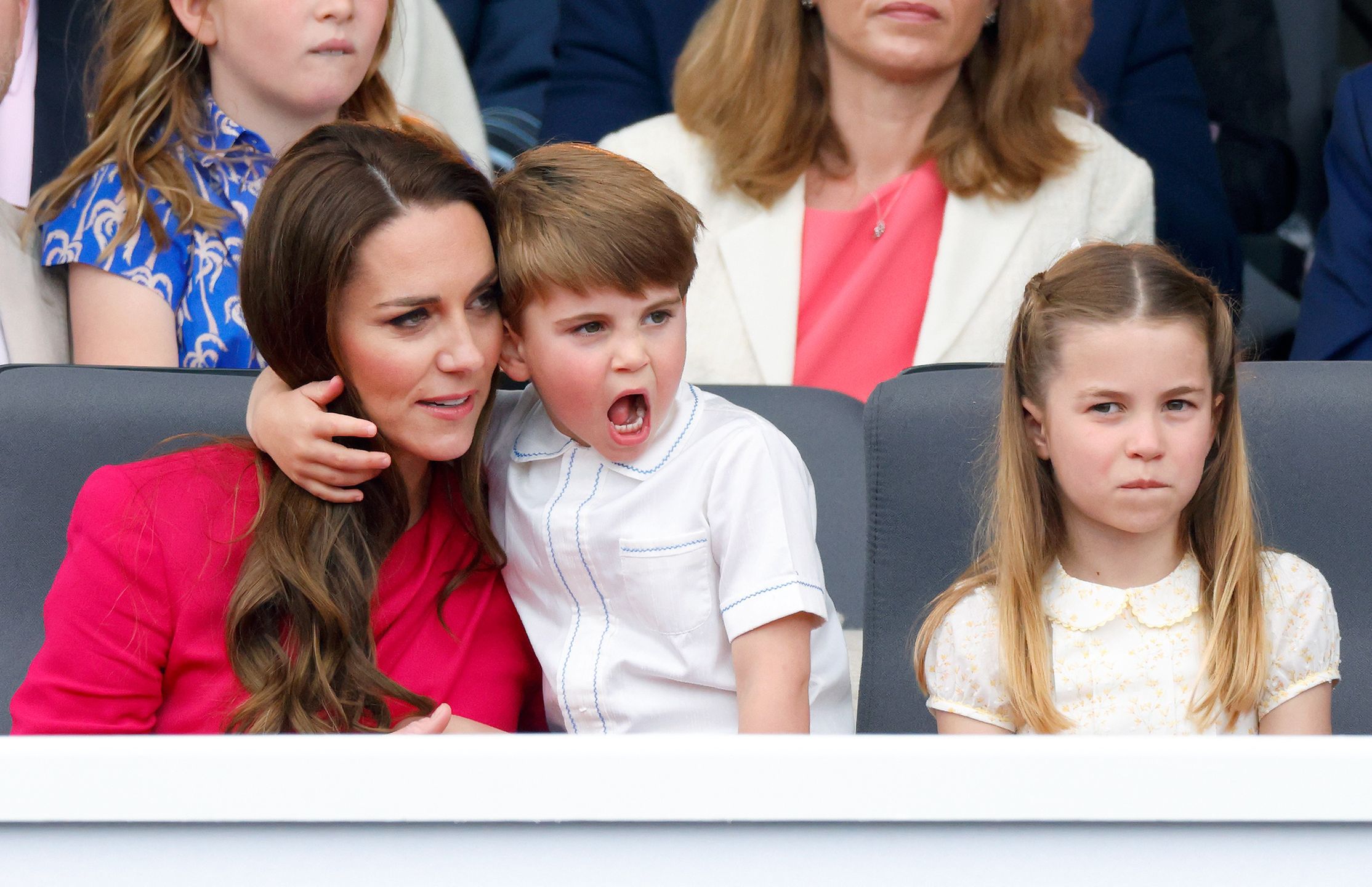 Queen Elizabeth II Platinum Jubilee 2022 - Platinum Pageant
LONDON, UNITED KINGDOM - JUNE 05: (EMBARGOED FOR PUBLICATION IN UK NEWSPAPERS UNTIL 24 HOURS AFTER CREATE DATE AND TIME) Catherine, Duchess of Cambridge, Prince Louis of Cambridge and Princess Charlotte of Cambridge attend the Platinum Pageant on The Mall on June 5, 2022 in London, England. The Platinum Jubilee of Elizabeth II is being celebrated from June 2 to June 5, 2022, in the UK and Commonwealth to mark the 70th anniversary of the accession of Queen Elizabeth II on 6 February 1952. (Photo by Max Mumby/Indigo/Getty Images)
Max Mumby/Indigo
