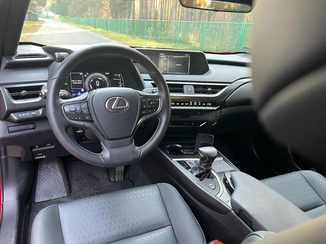 Lexus UX 250h