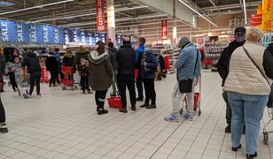 Apel premiera nie pomógł. Polacy i tak kupują mnóstwo fajerwerków