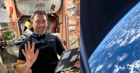 Pierwszy widok na Ziemię z kosmosu okiem polskiego astronauty. Zapiera dech