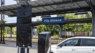 Parking przy dworcu PKP Piła Główna znów bezpłatny. Jest oficjalna odpowiedź kolei