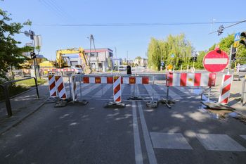 Czekają nas utrudnienia w ruchu w Poznaniu. Nowe remonty, mecz żużlowy i Juwenalia