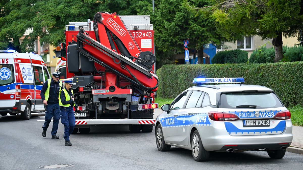 Miejsce wypadku na skrzy�owaniu ulicy Lutyk�w i Poprzecznej
Piotr Kowala
auto, bus, drogowy, samoch�d, wypadek, w koszalinie