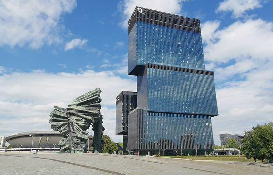 Dziewięć ofert w przetargu na obsługę kreatywną Tauronu