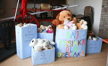 Wągrowiec: Podaruj misia. Licealiści organizują zbiórkę dla szpitala