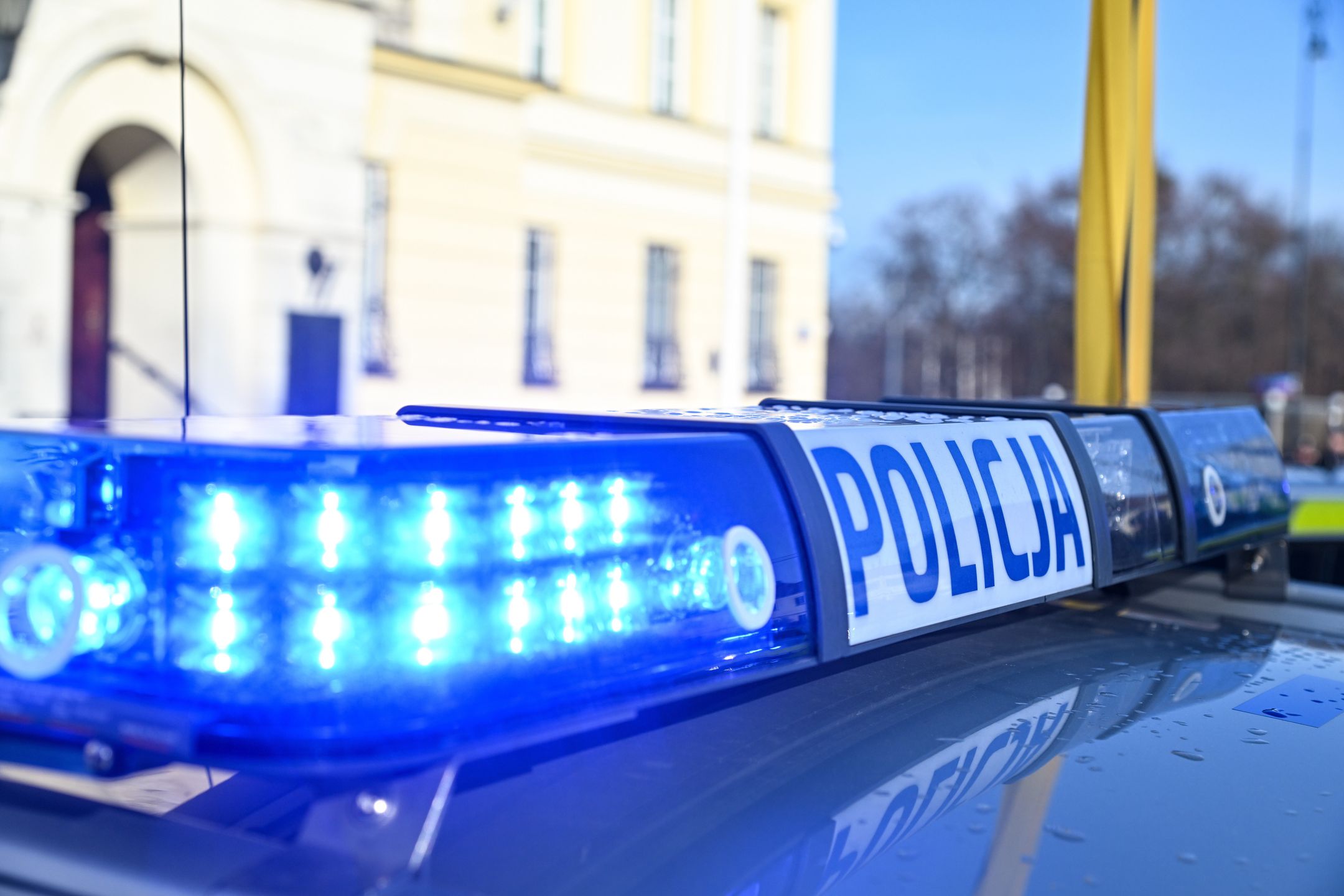 Policja w Rumii prowadzi działania dotyczące aktu wandalizmu.