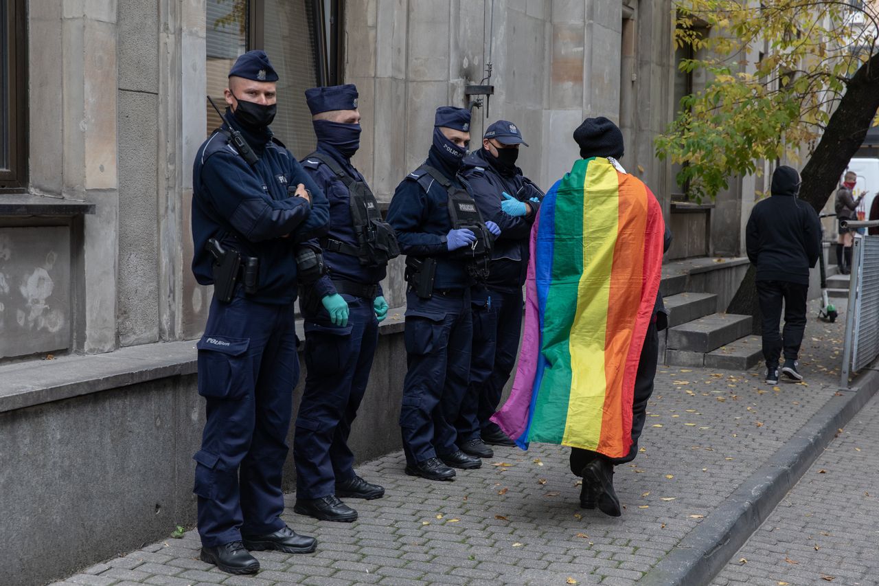 Sytuacja osób LGBT w Polsce jest coraz trudniejsza.
