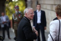 Za Kaczyńskich musisz podziękować Bogu. Hierarcha przeszedł samego siebie