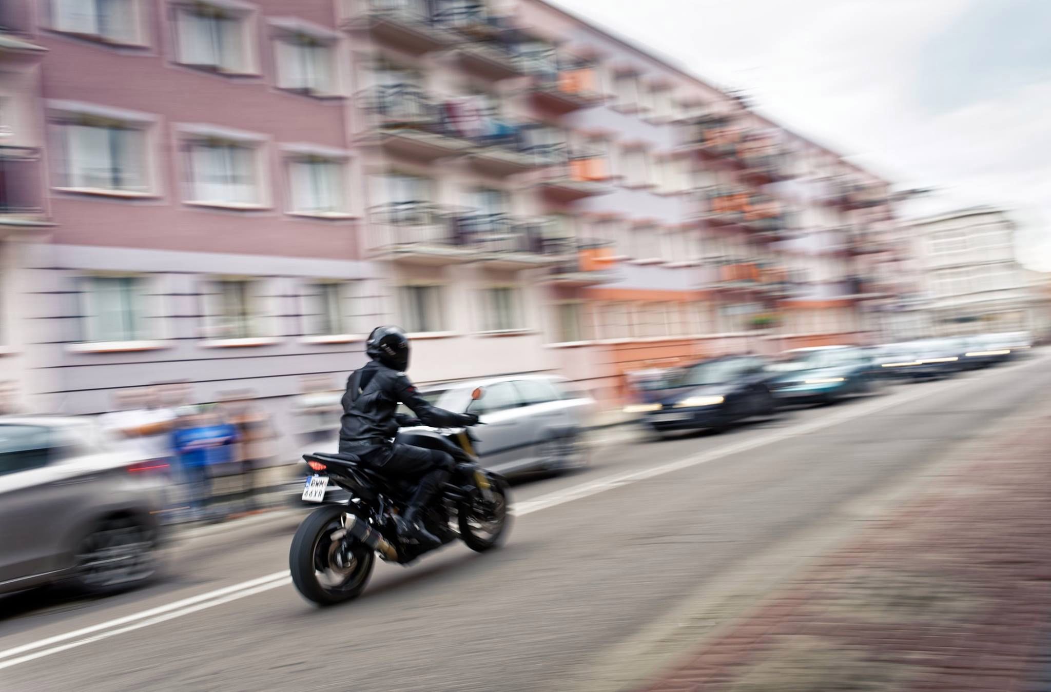 OnePlus zapowiada... znikający aparat. Futurystyczny koncept pojawi się na CES 2020 3