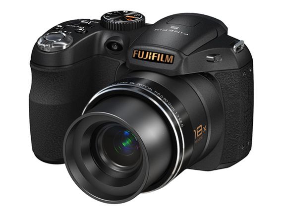 Fujifilm FinePix S2800HD - 18x zoom i niewielkie wymiary 1