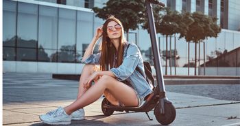 Jak wybrać hulajnogę elektryczną dla osoby dorosłej? Tani model może mieć ukryty problem
