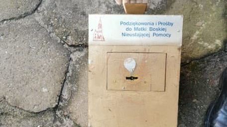 Oława. Seryjny złodziej złapany. Regularnie wykradał... kościelne skarbonki