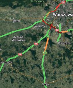 Karambol na S2. Dwa pasy jezdni były zablokowane