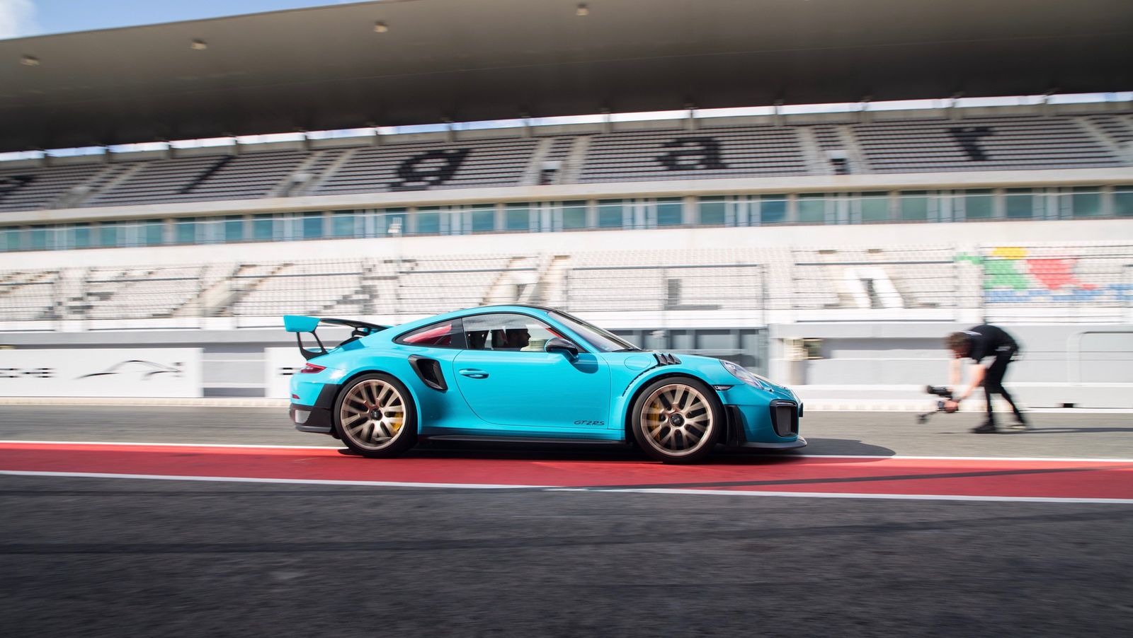 Porsche 911 GT2 RS (2017)
