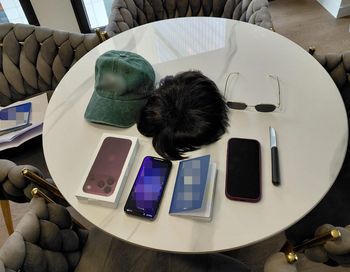 "Peruka, okulary i cudzy apartament za 40 tys. zł. 16-latek wpadł podczas podpisywania umowy".