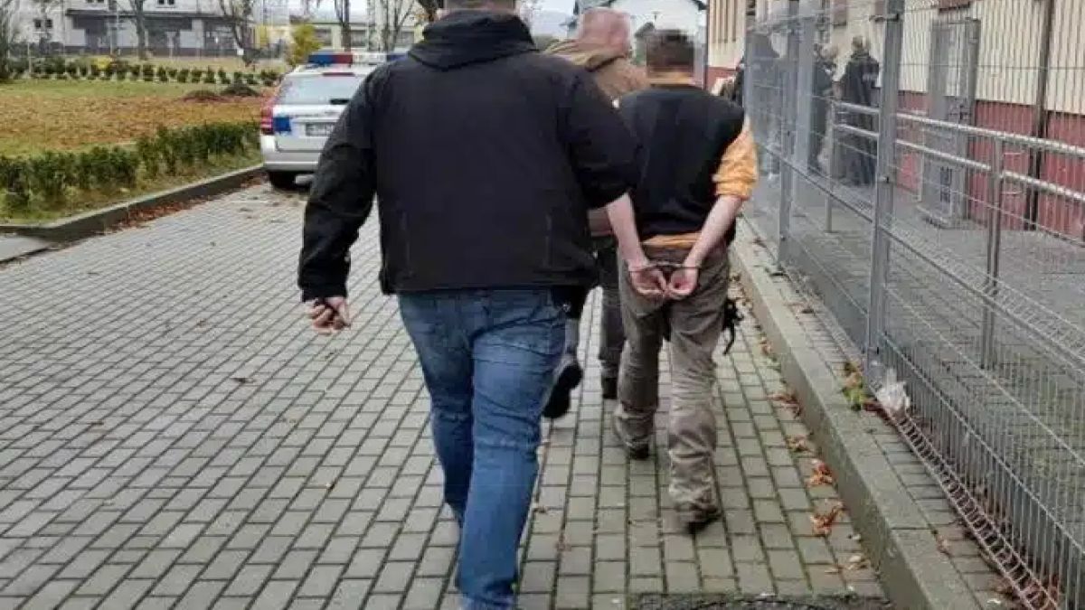 22-latek ukradł autobus, żeby dojechać do Gdyni