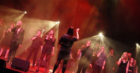 Największe polskie przeboje w płockim amfiteatrze. Koncert Karuzela gna za nami!