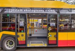 Warszawa. Kierowca woził dzieci autobusem. Nie miał uprawnień do prowadzenia pojazdu. "Problemy są od lat"