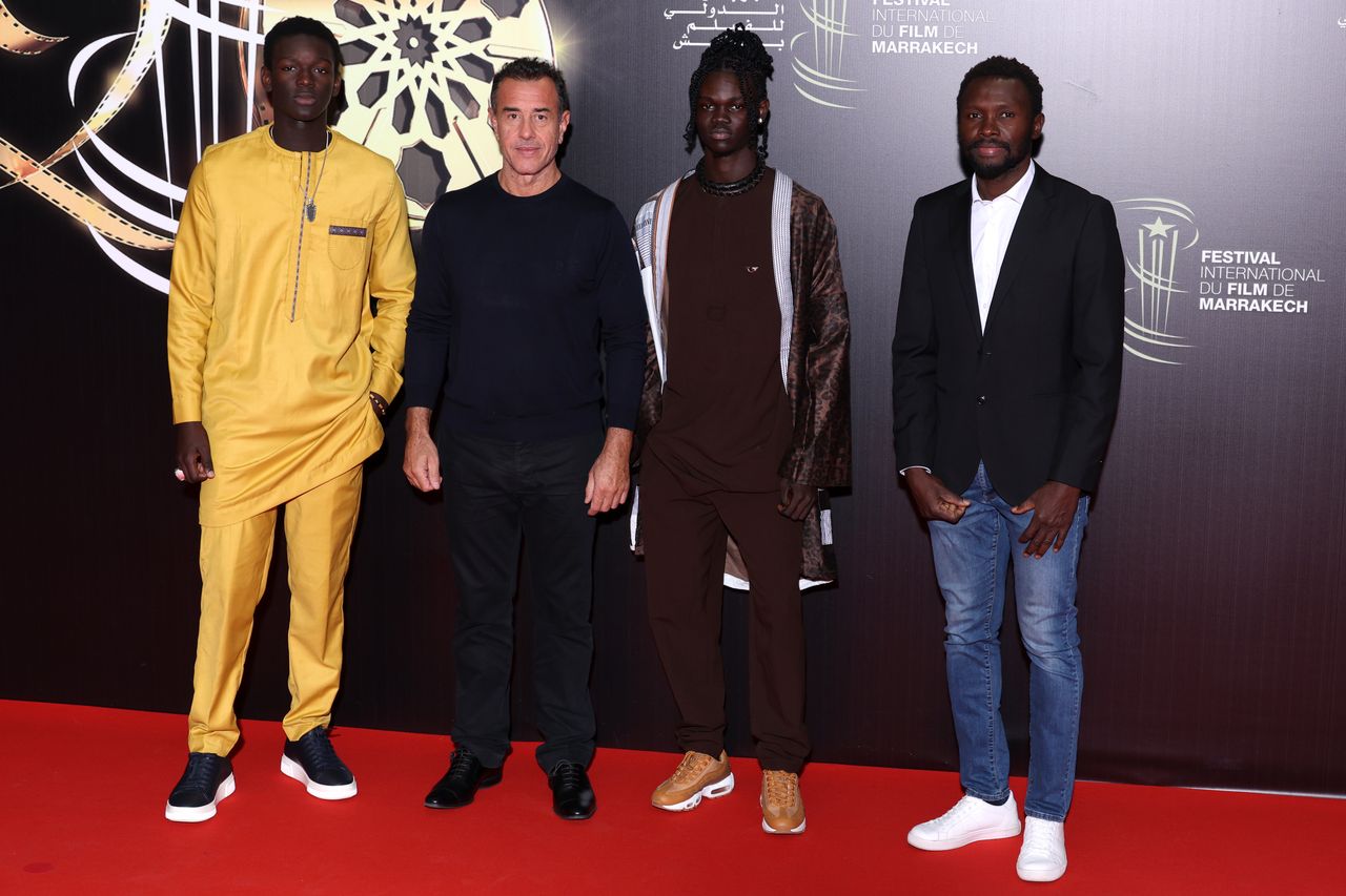 Seydou Sarr, Matteo Garrone, Moustapha Fall i Mamadou Kouassi na Marrakech International Film Festival 