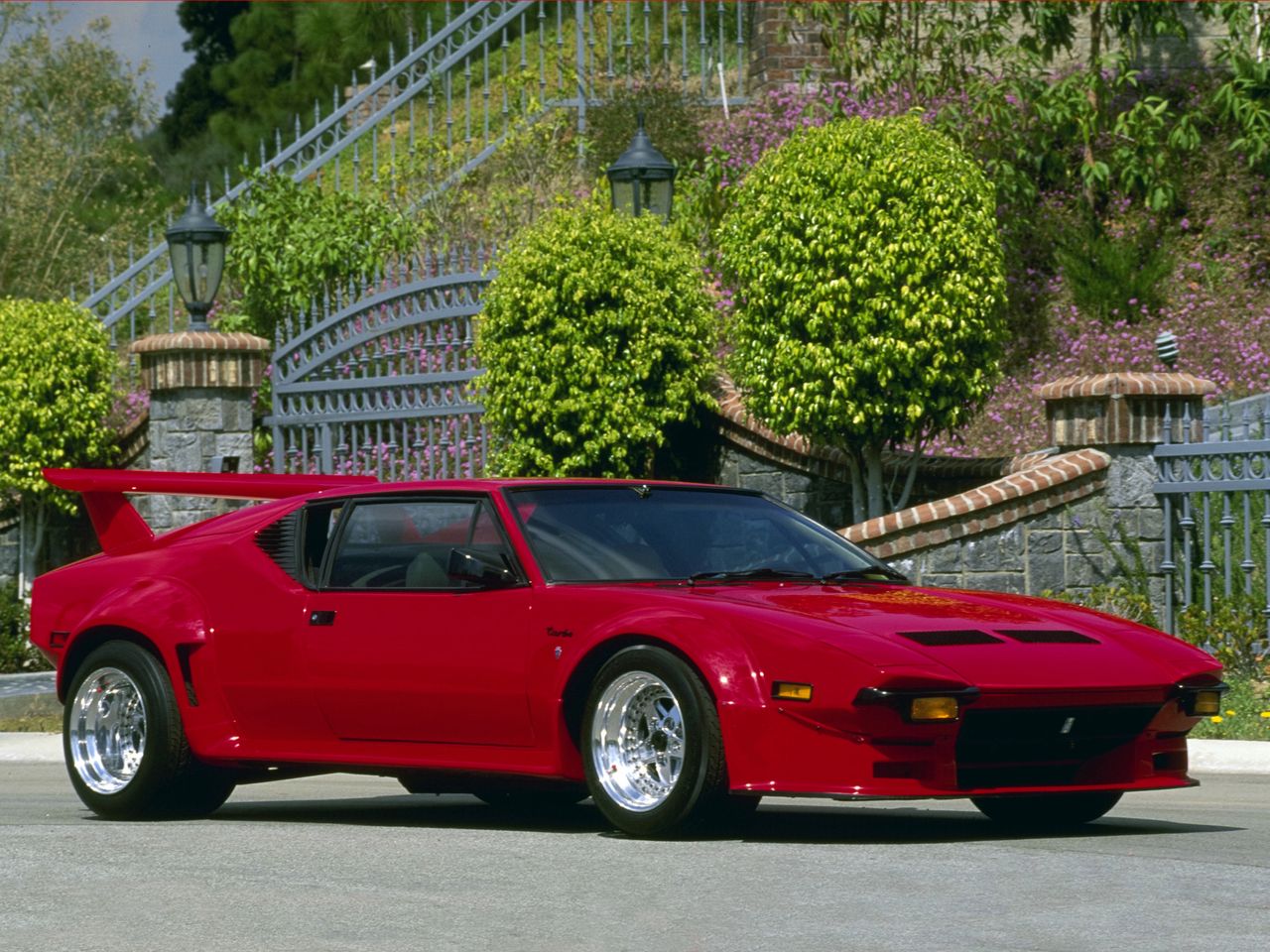 1980-1985 De Tomaso Pantera GT5