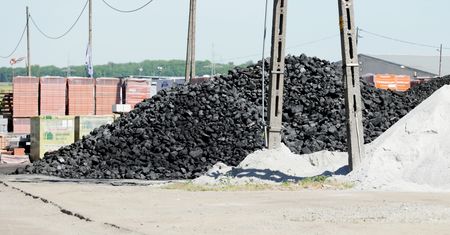 Nie jest dobrze. Co trzeci dom bez węgla na zimę