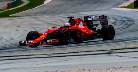 Vettel w Malezji przerywa dominację Mercedesów - wyniki Grand Prix Malezji 2015