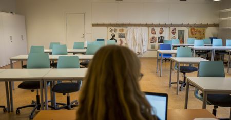 Gogle VR, rozszerzona rzeczywistość i transmisje na żywo. Szkoły prywatne gotowe na edukację zdalną