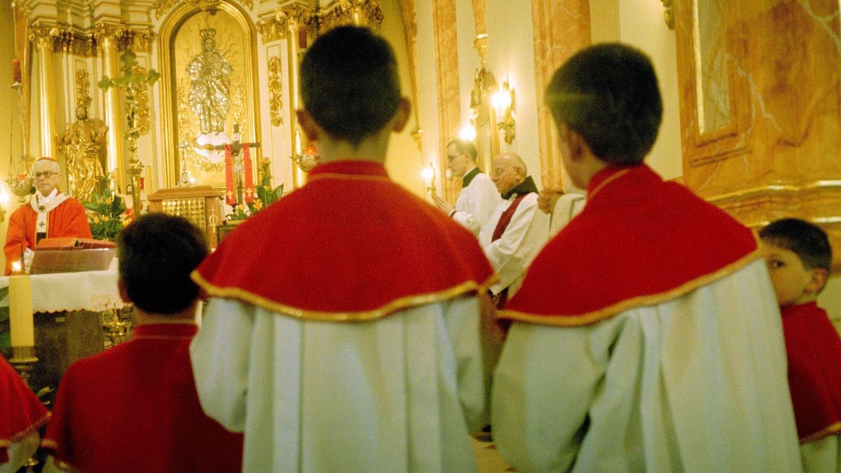 Działalność ministrantów jest finansowana na różne sposoby.