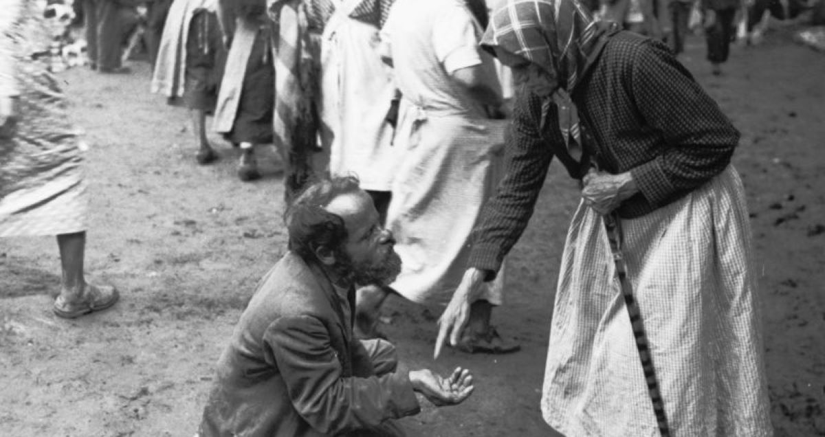 Bezdomny dostał 100 tys. dolarów. Eksperyment, który zszokował