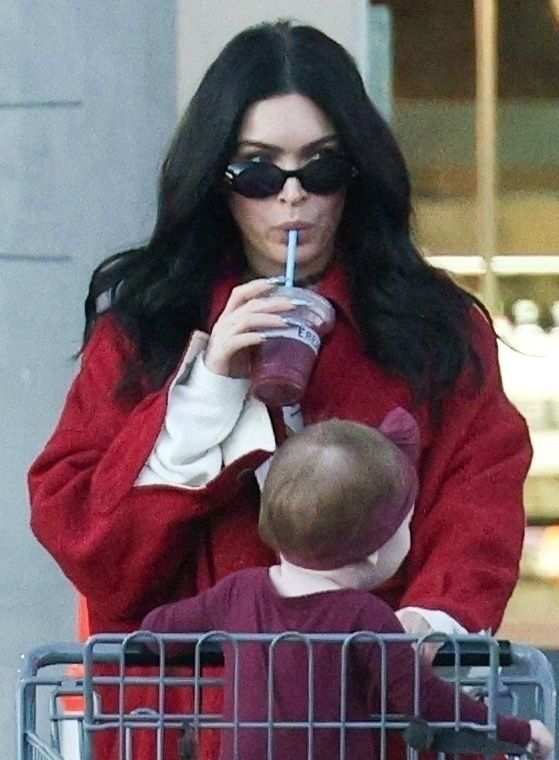 Megan Fox z córką na zakupach