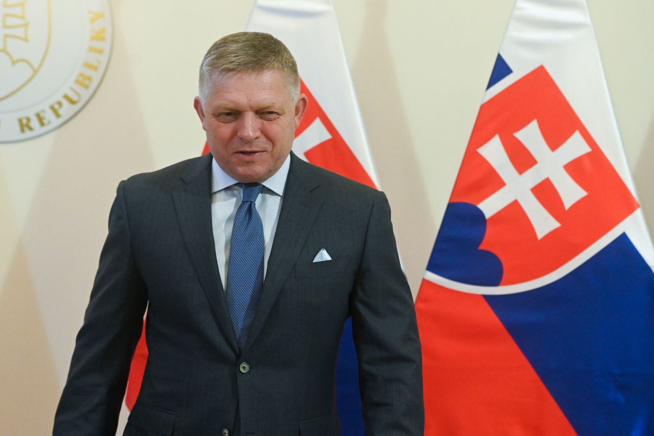 Fico krytykuje Europę. "Jeśli ma zginąć, to niech ginie"